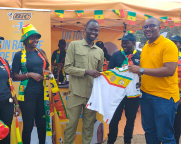 BIC® 1 FAN ZONE/ SPACE TO WATCH SENEGAL’S MA ...