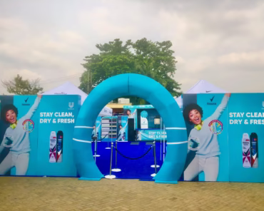 REXONA CAMPUS SAMPLING ACTIVATION